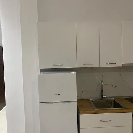 Alessio 2 Apartment *